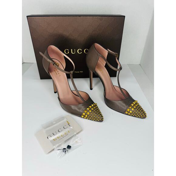 Gucci Studded Malaga Kid Gray Pointed Toe Stiletto Heels Size 37.5 Rockstud Pump - Picture 7 of 9
